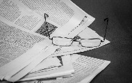 Novinari u Srbiji između korporacije i režima  Novinari u Srbiji između korporacije i režima